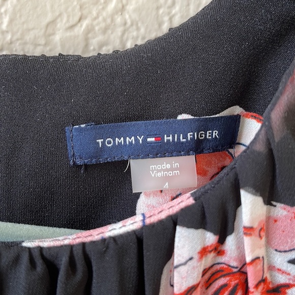 Tommy Hilfiger Chiffon Overlay Floral Dress Sz 4 - Picture 4 of 5